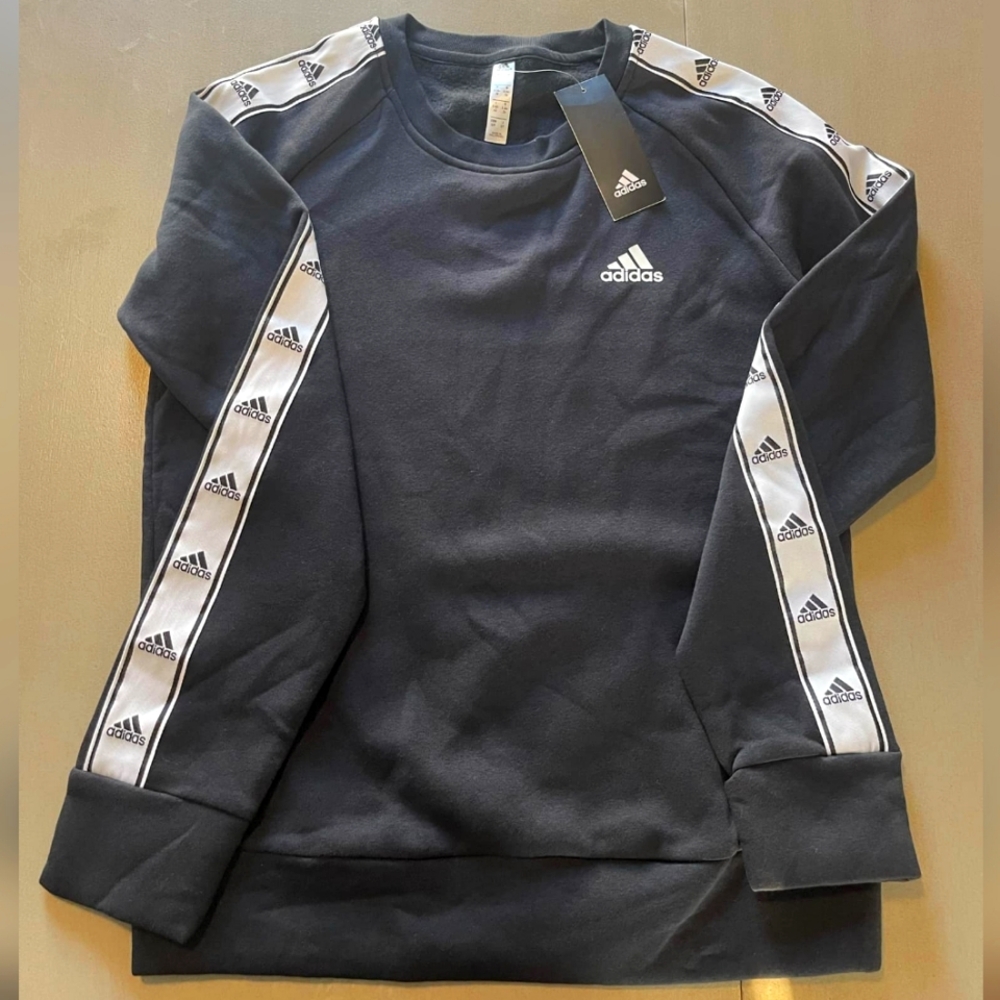 Nwt adidas womens black crewneck sweatshirt size small - Picture 1 of 5